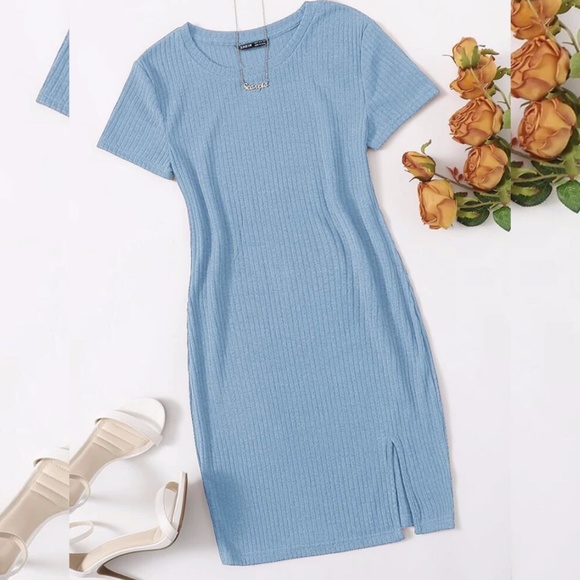 Baby blue Rib-knit Split Hem Bodycon Mini Dress (size M) - Picture 1 of 3